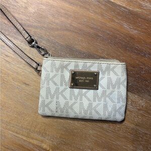 Michael Kors Wristlet
